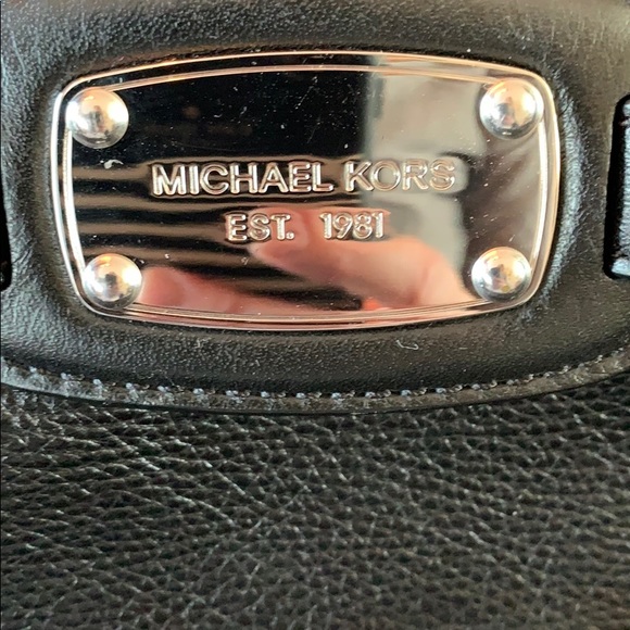 Michael kors purse - Picture 6 of 6